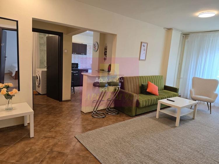 Vanzare apartament 2 camere bd Decebal stradal, parking