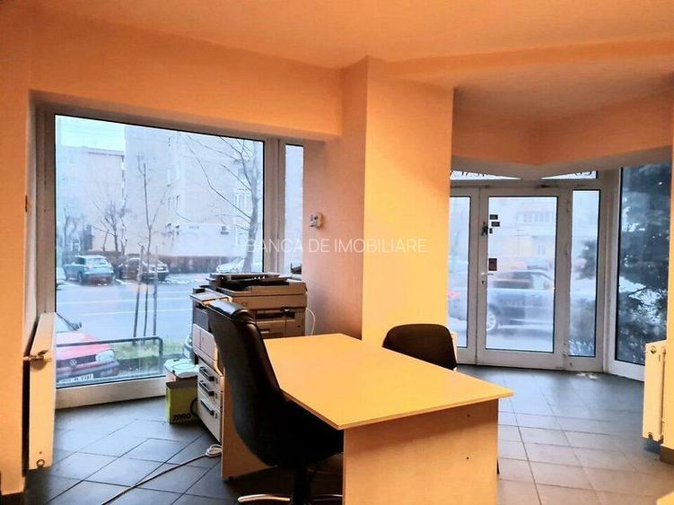 Spatiu birouri/comercial pe B-dul Zizinului | Investitie | 800 E\luna - 11