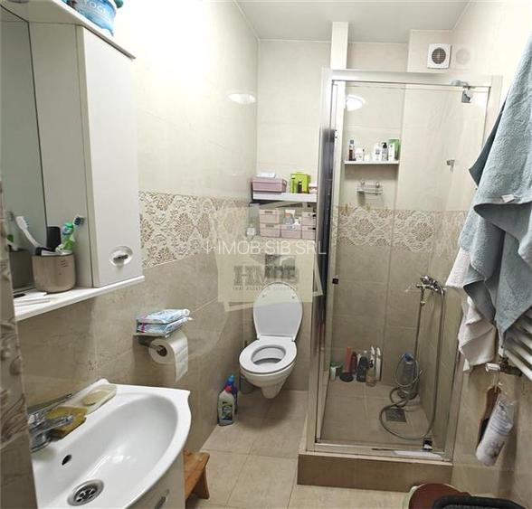 Casa cu 4 camere zona Trei Stejari cu gradina de 100 mp - 3