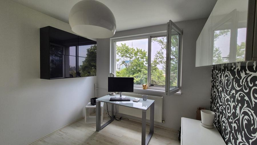 Apartament 3 camere de închiriat - POLITEHNICĂ
