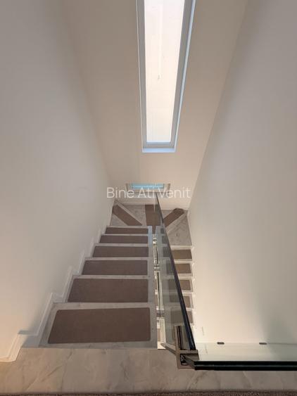 Comuna Berceni - Casa 4 Camere | 3 Bai | 500 mp Teren