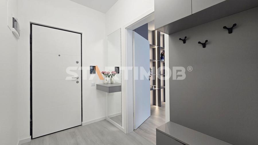Apartament cu parcare zona Coresi prima inchiriere