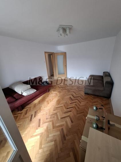 Aradului, 3 camere decomandat, 2 bai