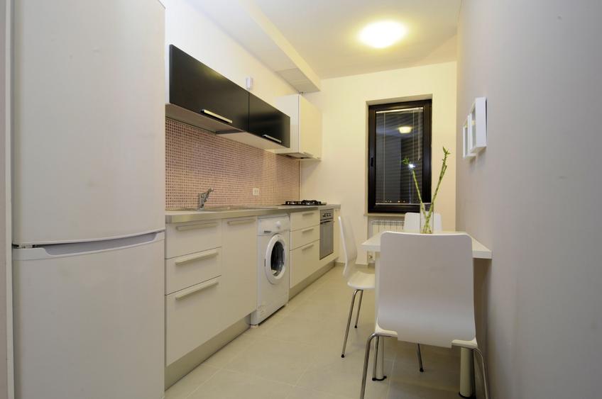 Apartament 3 camere, mobilat complet, zona Băneasa
