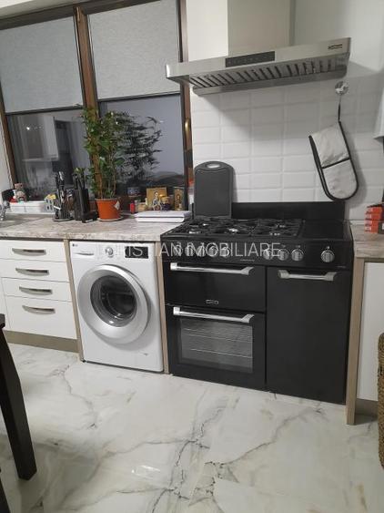 Vila P+M constructie 2020, pretabila doua famiili, teren 620 mp, Cazasu - 15