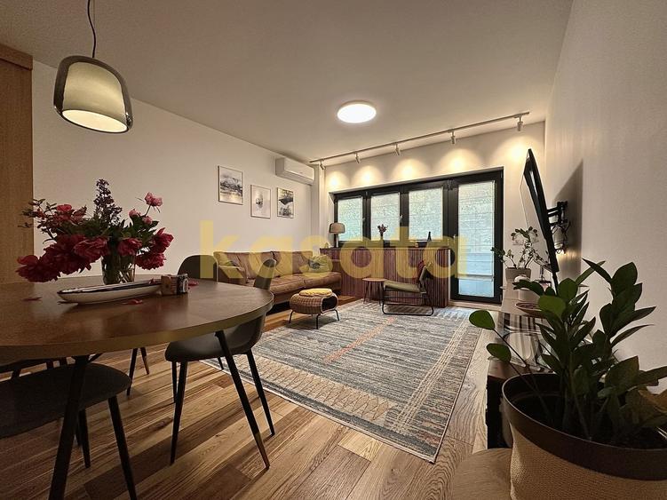 Apartament 4 Camere 🏡 | Etaj 1/6 🏢 | Fără Risc Seismic ✅| Boxă
