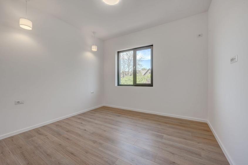 Case in loc de Apartament / cu 2 loc. Parcare ! Drumul Taberei !