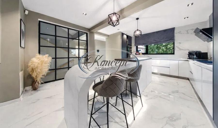 Casa smart, exclusivista, la inceputul strazii Fagetului