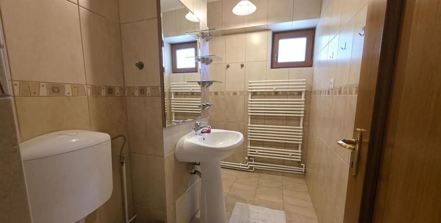 Tineretului -Vacaresti -4 camere + centrala proprie+ 3 boxe