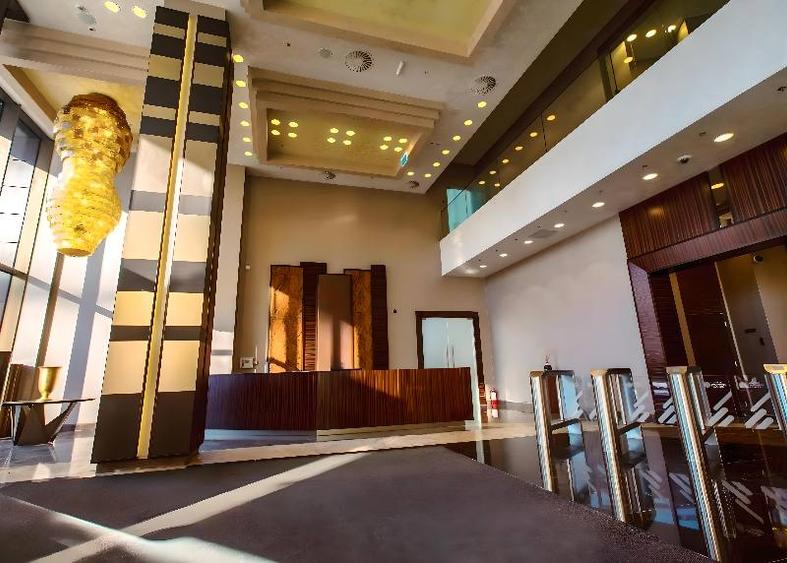 United Business Center 1, Central, 200 - 2500 mp 0% comision!