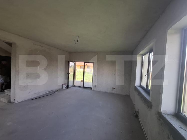 Casa tip duplex, 96 mp, zona Dorolt