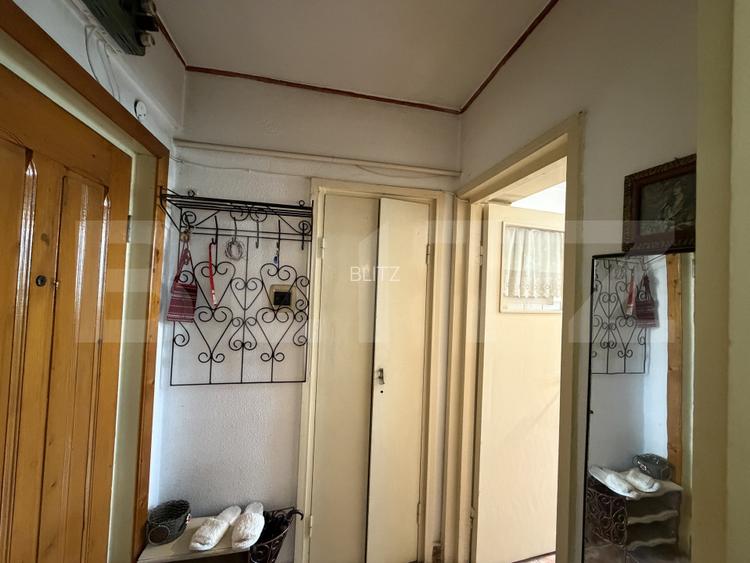 Apartament 2 camere , etaj 2, zona Garofitei - 6