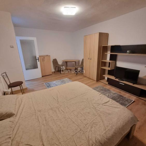 Garsoniera spatioasa 10 min M Lujerului DB2412 - 2