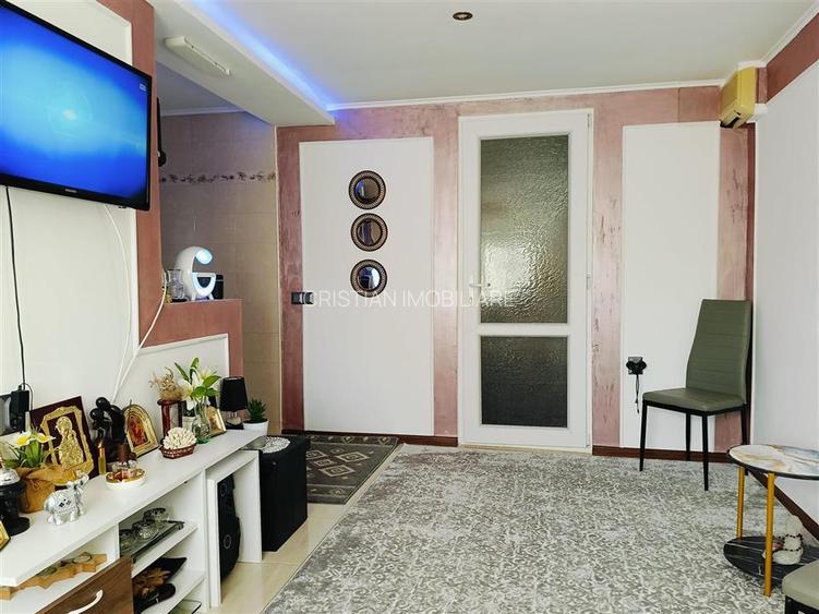 Casa 90 mp, 2 camere, baie, toate utilitatile, Islaz - Plantelor - 2