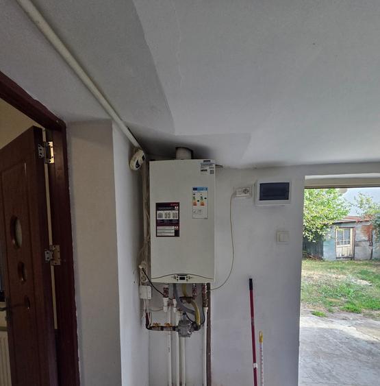 TEREN 670 MP + CASA BATRANEASCA, STR. IMASULUI, RAHOVA - FERENTARI