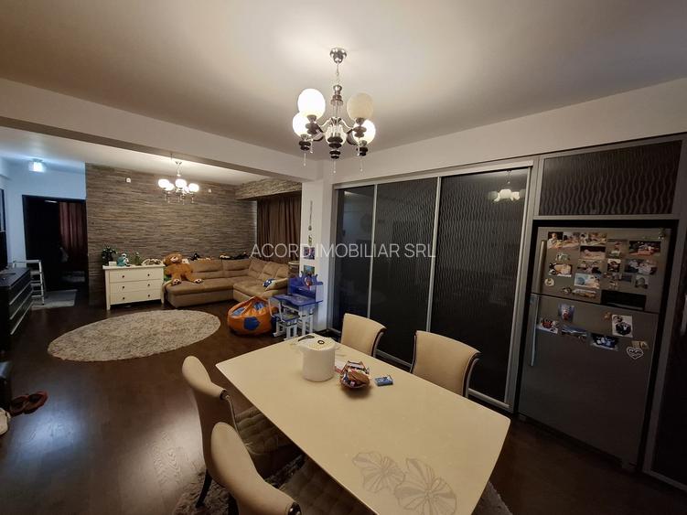 Apartament 3 camere zona Trocadero - 2