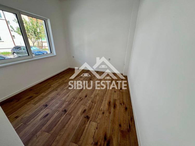 Apartament spațios la parter – ideal locuință sau spațiu comercial