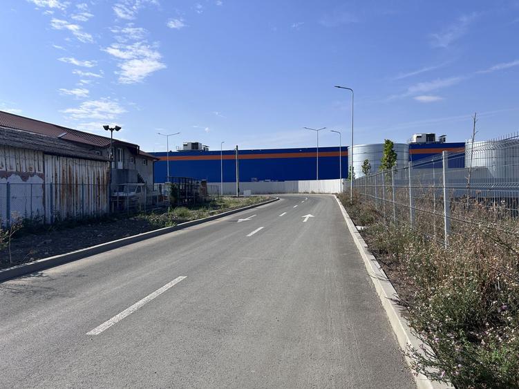 Clădire multifuncțională de închiriat – zonă cu acces TIR