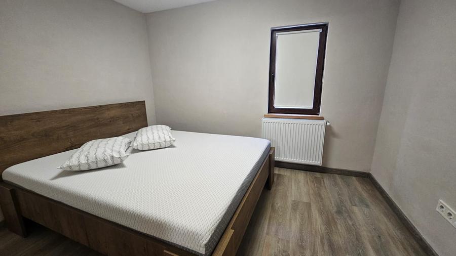 Apartament la casa de inchiriat 3 camere Cisnadie