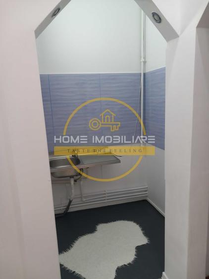 Garsoniera - parter/ proaspat renovata/ 20 mp/ zona Zimbru - langa Petrom
