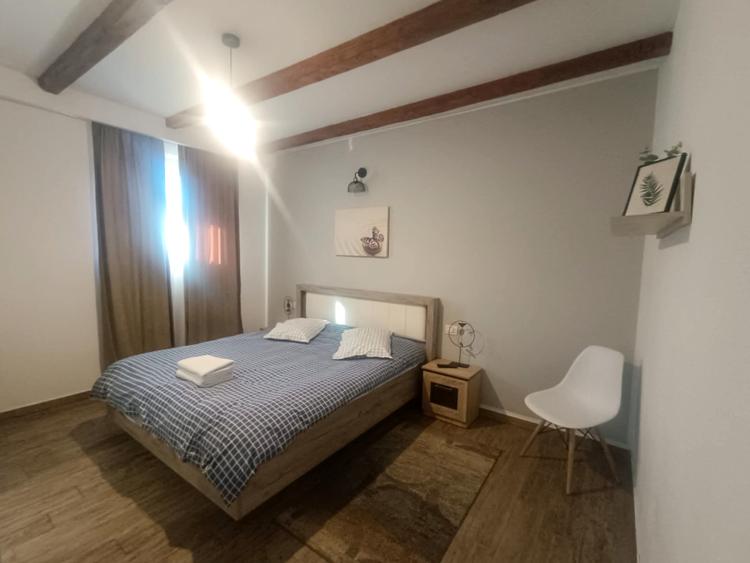 Pensiune/Casă cu 9 camere | Aproape de Cetate | Investiție premium
