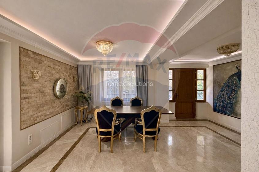 Vila / Casa de lux de vanzare  1000mp teren Str. Primaverii Constanta - 13