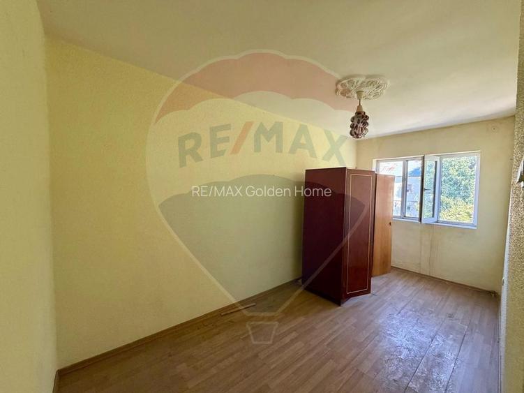 Apartament cu 3 camere de vânzare în zona Bahne - 2