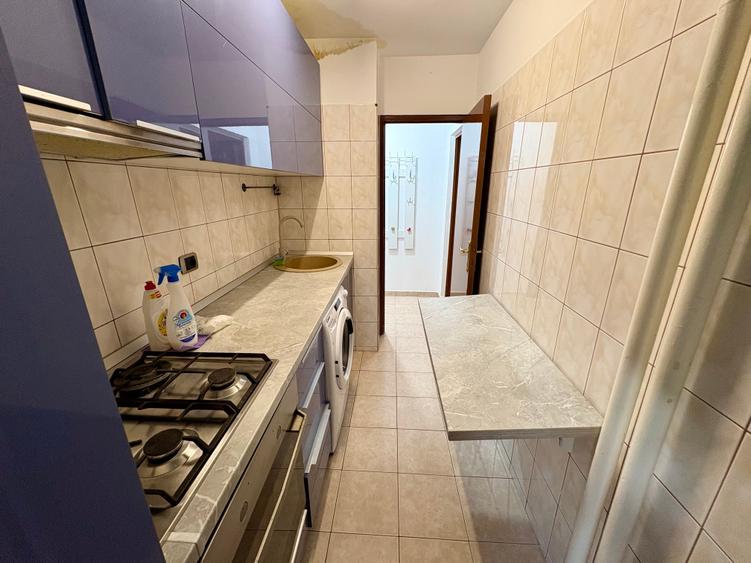 3 Camere Bloc Reabilitat Etaj 2/4 Loc de Parcare Izolat Termic