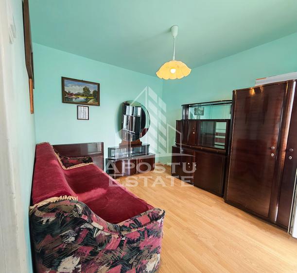 Apartament de vanzare, etaj 3, zona Circumvalatiunii, Timisoara