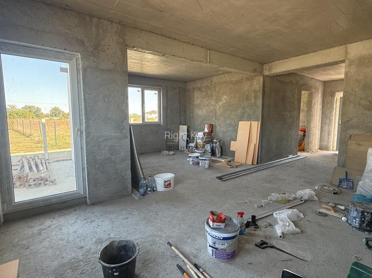 Casa P+M+Pod, 5 camere, Pompa de caldura, Ciorogarla! Comision 0%!