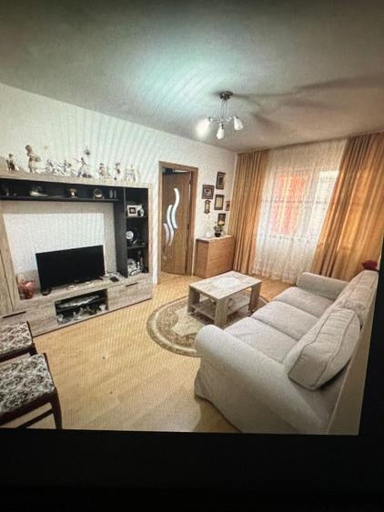 2 CAMERE TOMIS 3, MOBILAT,UTILAT, ETAJ 4, CENTRALA GAZE