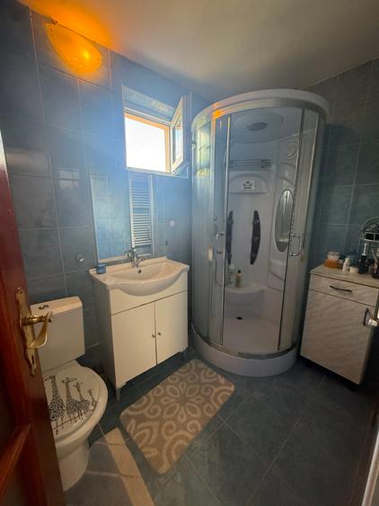 Apartament in casa de inchiriat | Schei