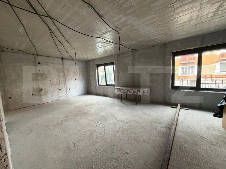 Casa 180 mp, teren 793 mp, zona centrala Campia Turzii