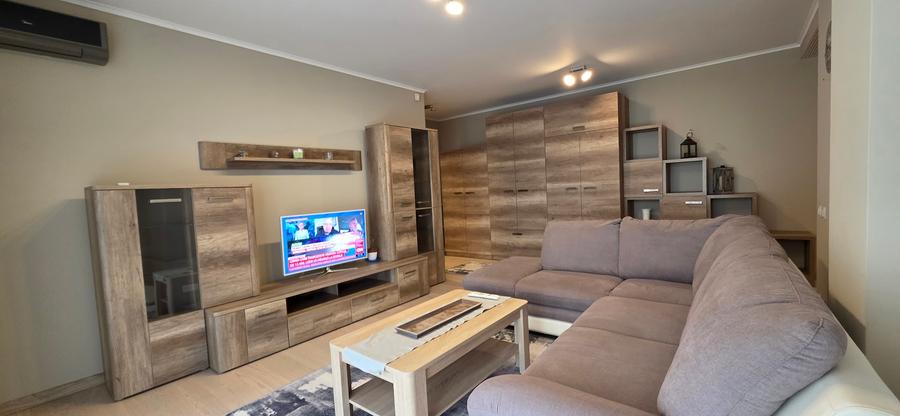 Inchiriem aparatament 3 camere mobilat lux,ARED,str Tudor Vladimirescu,Oradea