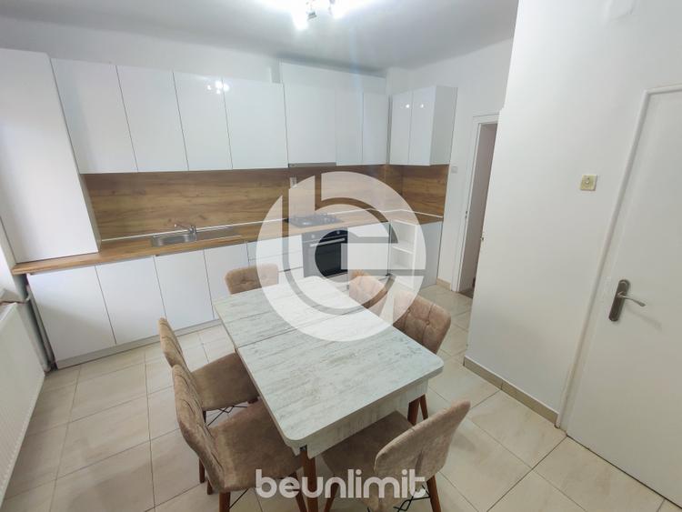 Casa tip Duplex - Parcul Sub Arini - Garaj+Pivnita