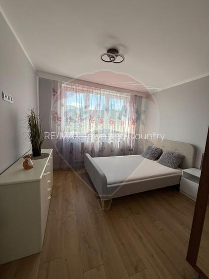 Apartament cu 3 camere de închiriat - 3