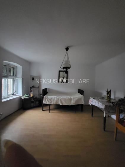 OPORTUNITATE!!! CASA DE VANZARE IN CÂLNIC LA 35.000 EURO - 6