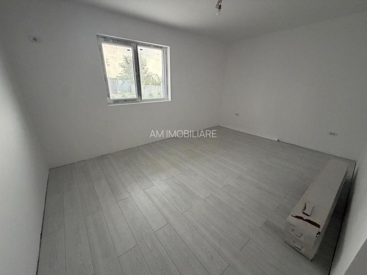 AP. 2 CAMERE- CURTE 40 MP, CENTRALA PROPRIE, PARCARE , COMISION 0% - 2
