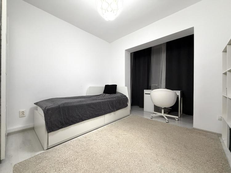 Apartament 4 camere, 80 mp utili, etaj 3, 2 balcoane - Lipovei
