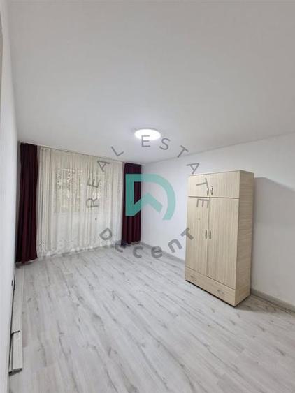 Apartament 2 camere, Astra, decomandat Brasov