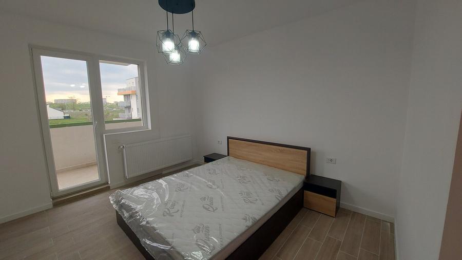 VANZARE 3 CAMERE TITAN - GURA PUTNEI 114 MP