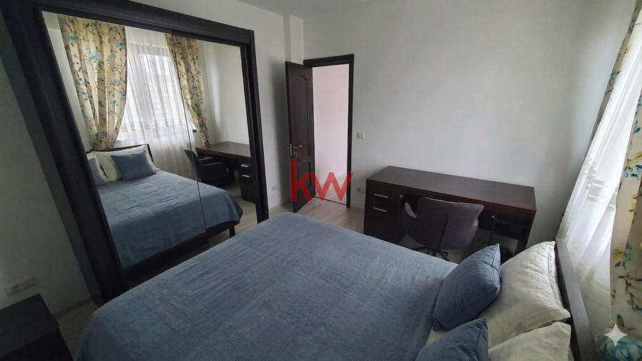 Inchiriere apartament 3 camere cu loc de parcare - Central - Palas Campus