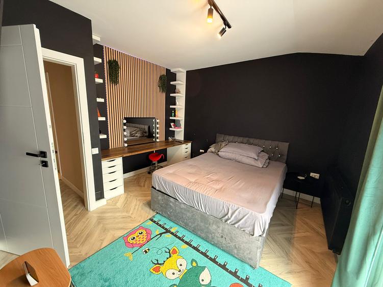 Casa insiruita zona Sesu de Sus