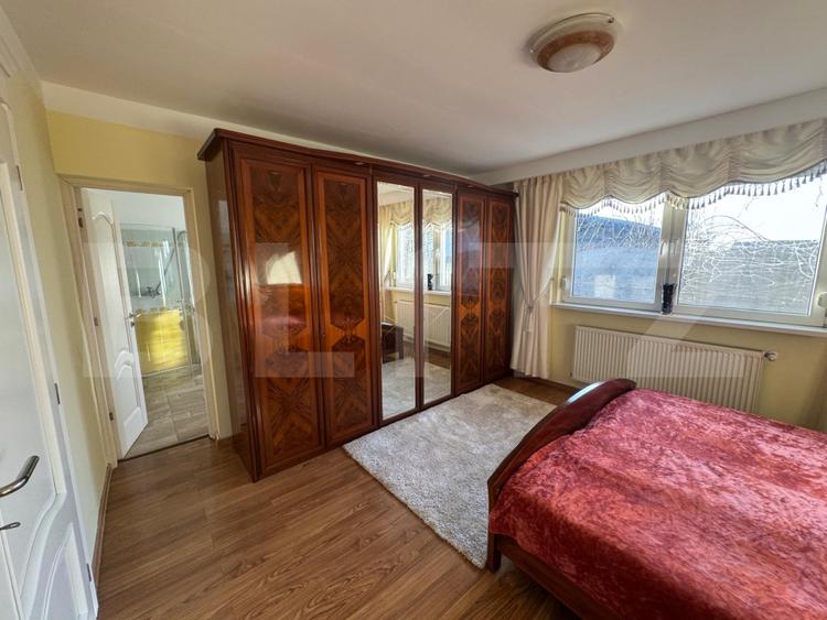 Casa de vanzare, 190 mp, teren 600 mp, zona Amatiului