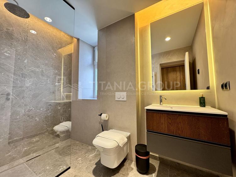 Penthouse de lux, prima închiriere, priveliște spre Tampa - Kasper Coresi