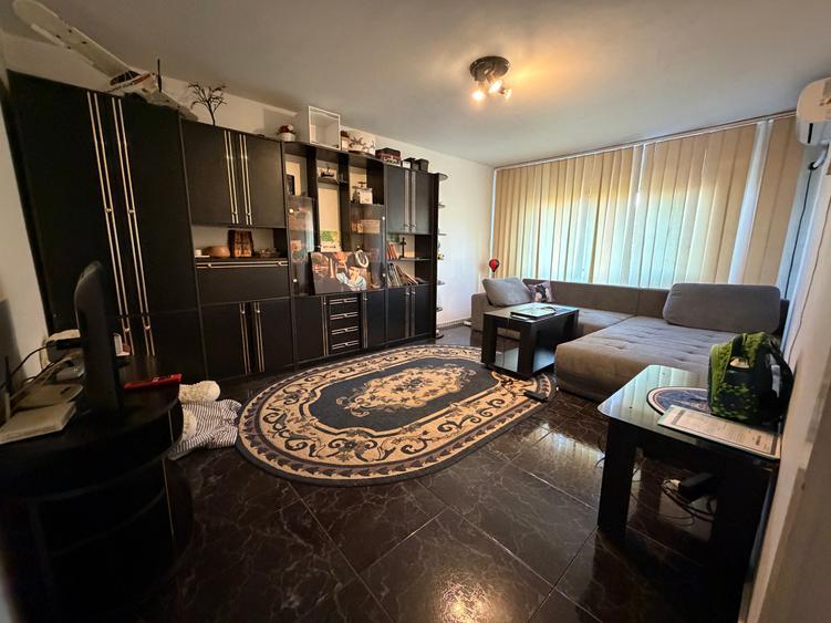 Apartament 3cam decomandat Aradului