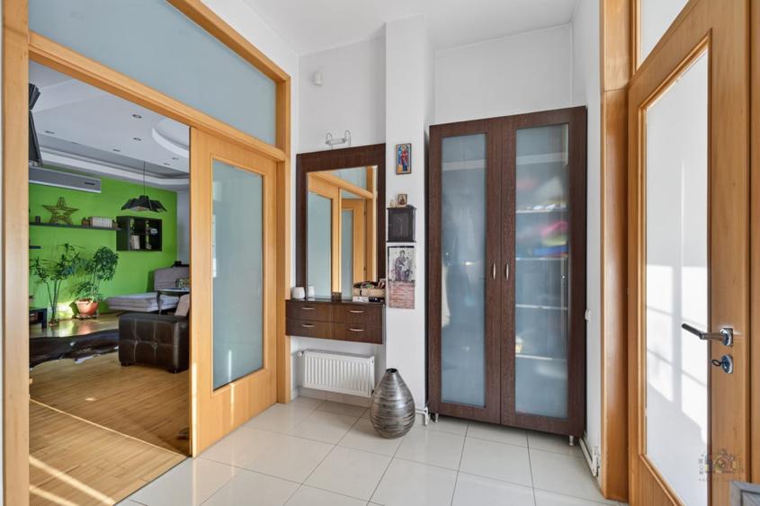BULEVARDUL PIPERA - VILA 315 MP UTILI, LOT 462 MP, COMPLEX PRIVAT!