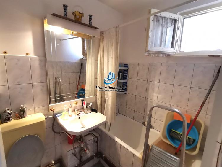 Apartament 2 camere semidecomandat, etaj 4, Adridan Darmanesti