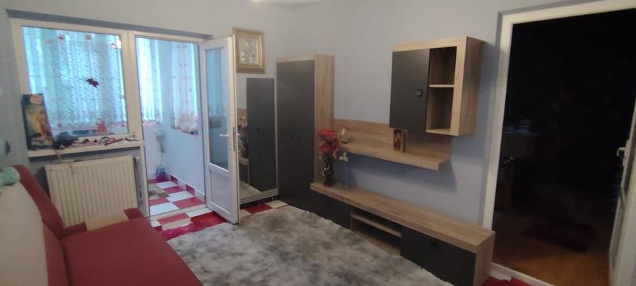 Apartament 3 camere Biserica Rossetti