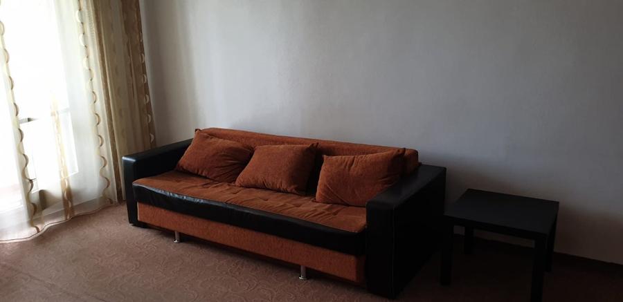 Dristor, garsoniera, 1 minut metrou, bloc mixt, 330 euro